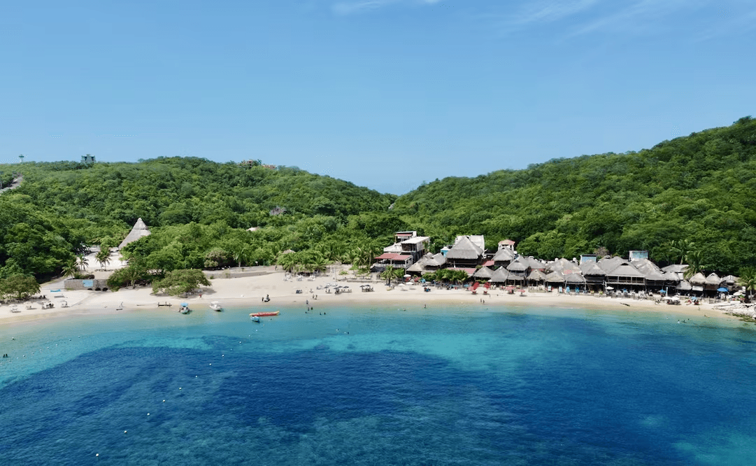 ¿Por qué se llama así? La oscura historia detrás de la playa La Entrega, la más famosa de Huatulco