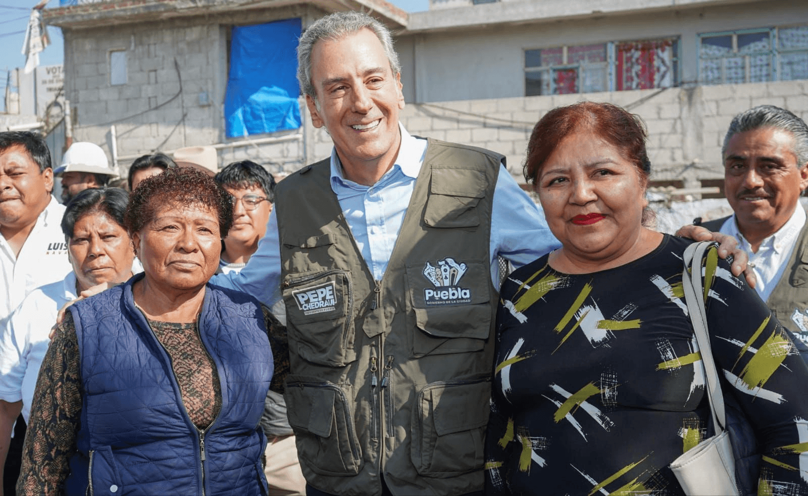 Avanza rehabilitación de puente vehicular en San Pablo Xochimehuacan bajo supervisión de Pepe Chedraui
