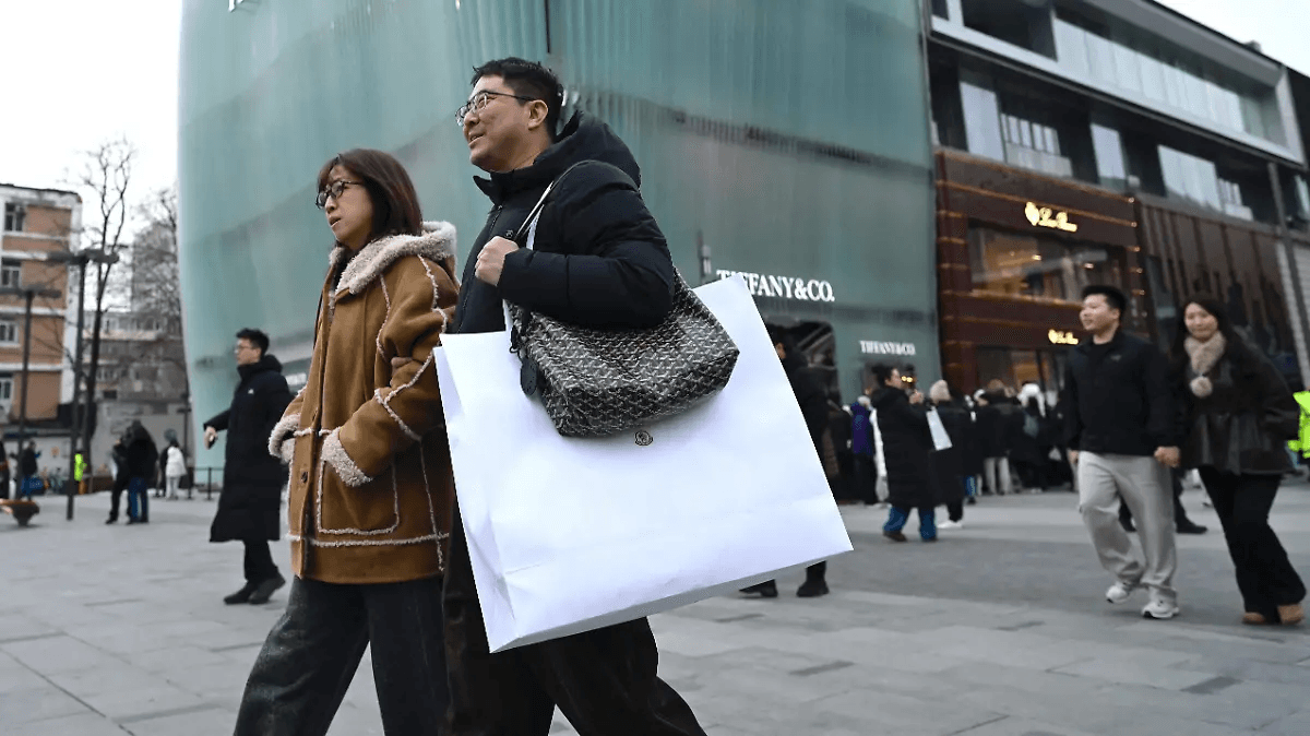 Impuestos a los condones: la estrategia de China para aumentar su natalidad