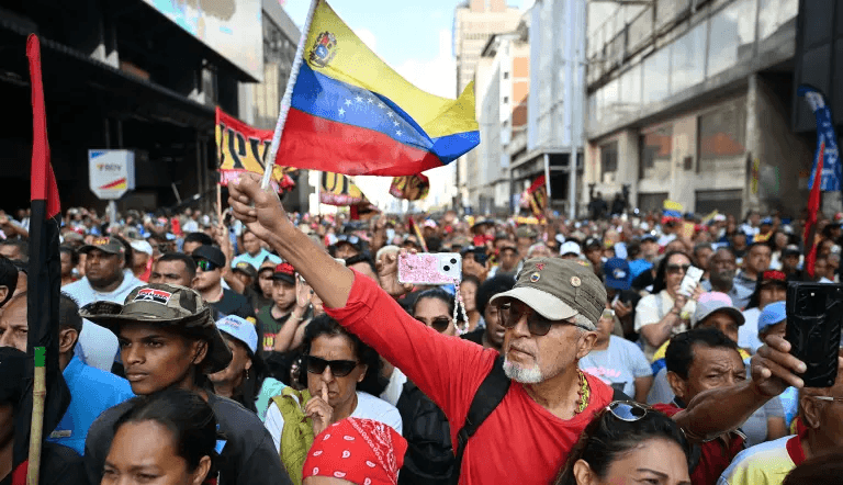 Venezuela libera a presos políticos nacionales y extranjeros
