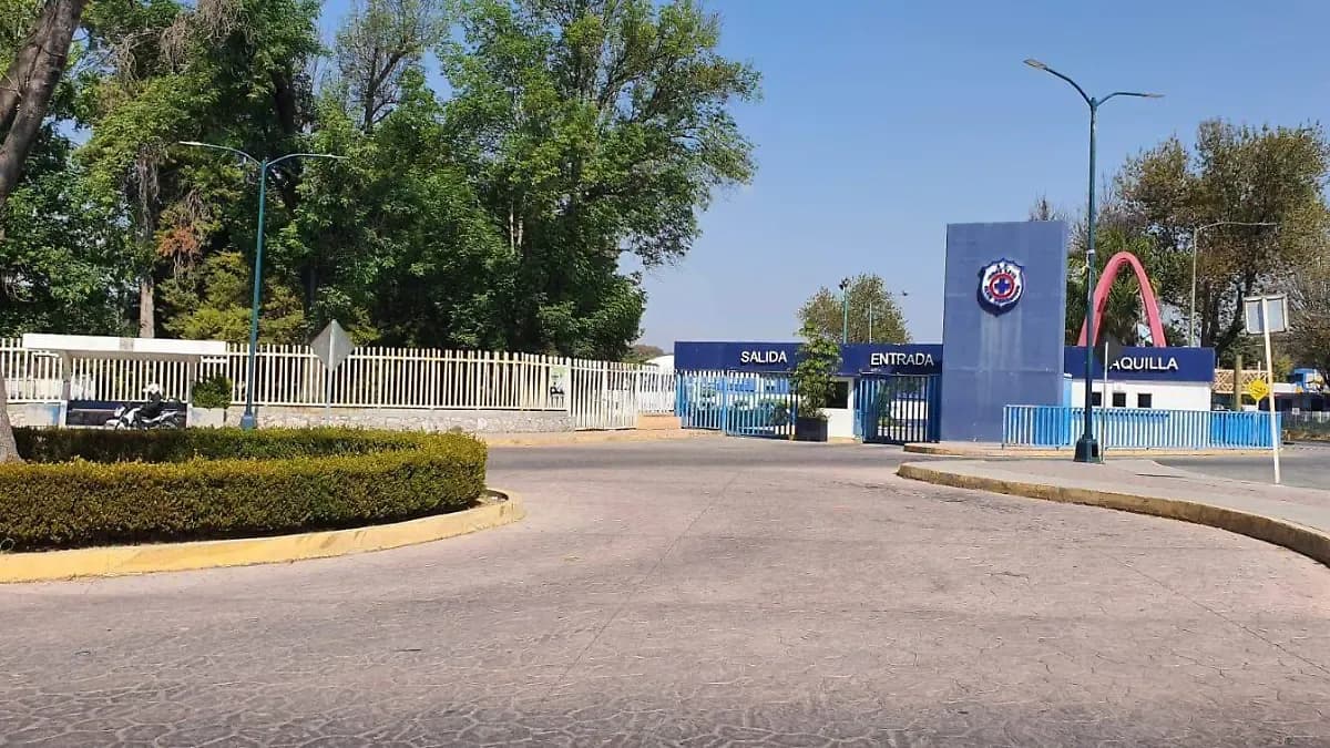 Conflicto en la Cruz Azul: Velázquez anuncia nueva etapa; socios interponen acciones legales