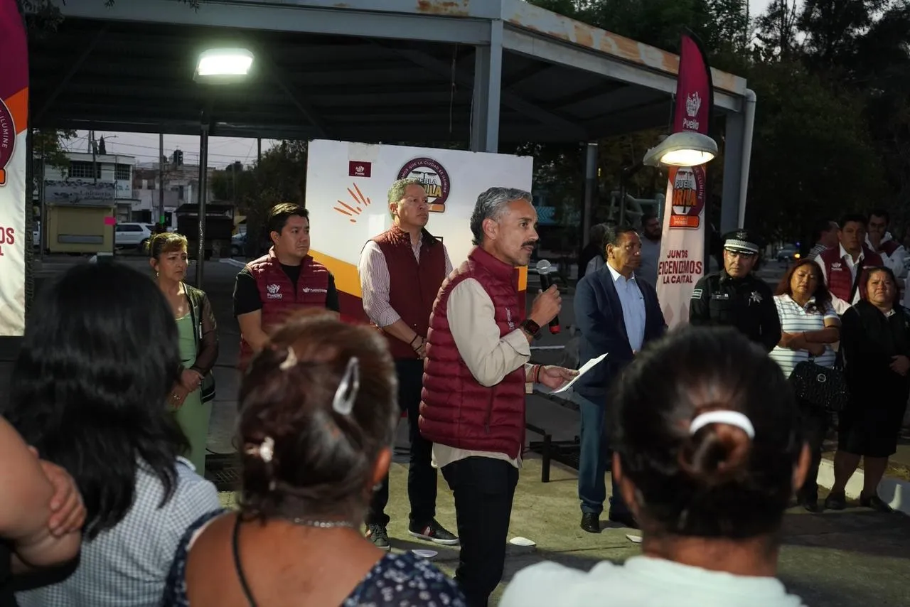 Impulsa Ayuntamiento modernización del alumbrado público en colonias con rezago