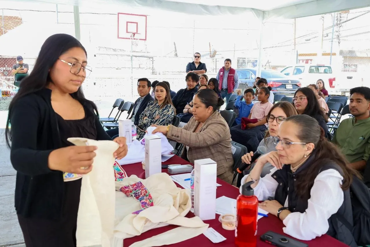 Reconoce Ayuntamiento proyectos juveniles con capital semilla en Santo Tomás Chautla