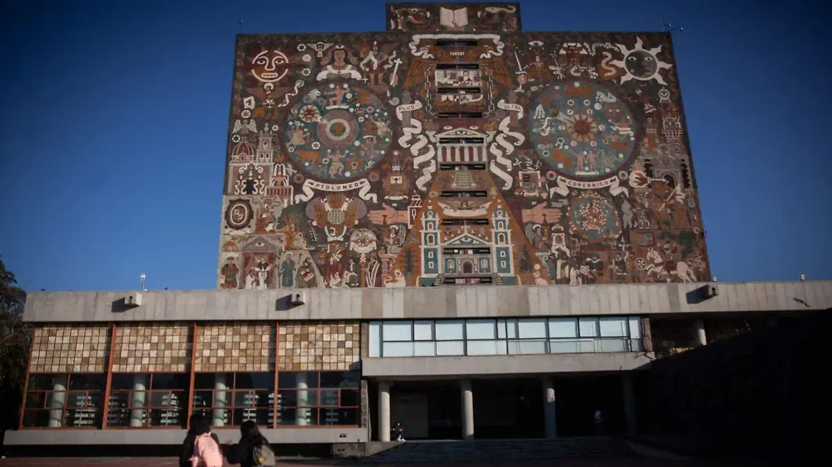 Beca Ifigenia Martínez de la UNAM: requisitos para obtener los tres mil 600 pesos