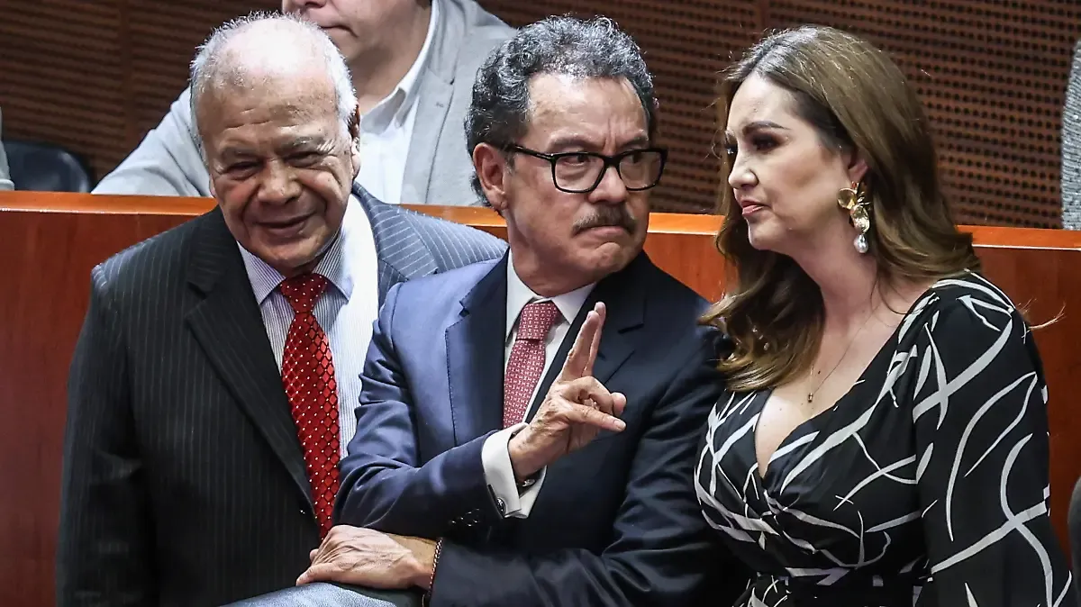 Senado aprueba en lo general el plan B sin revocación de mandato