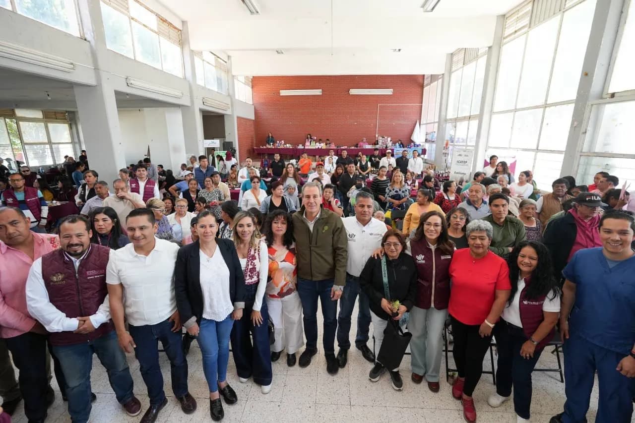 Acercan servicios integrales a Infonavit La Victoria