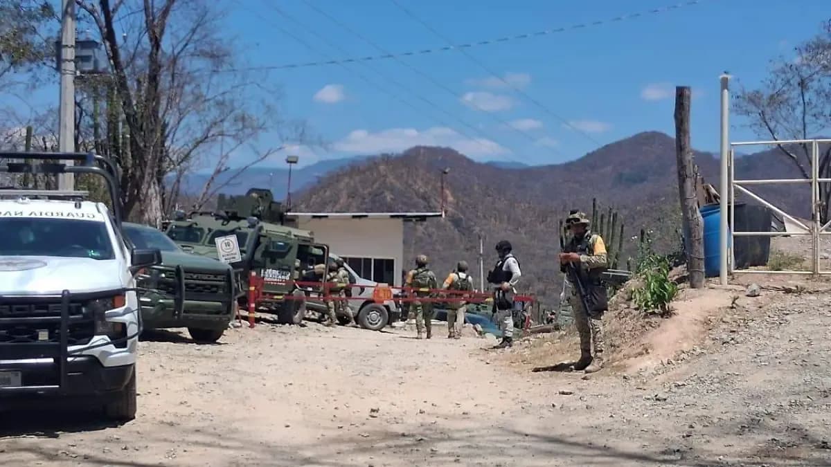 Mineros atrapados en El Rosario son de otros estados, no de Sinaloa