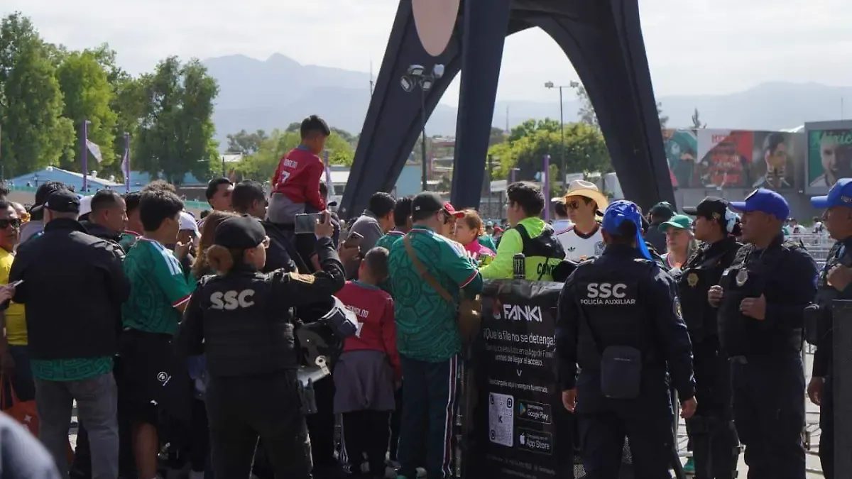 Detienen a revendedores previo al México vs Portugal en inmediaciones del Estadio Banorte