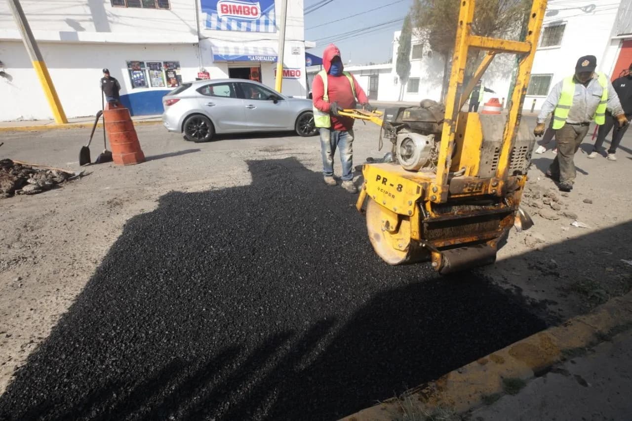 Refuerzan supervisión de bacheo en la capital poblana