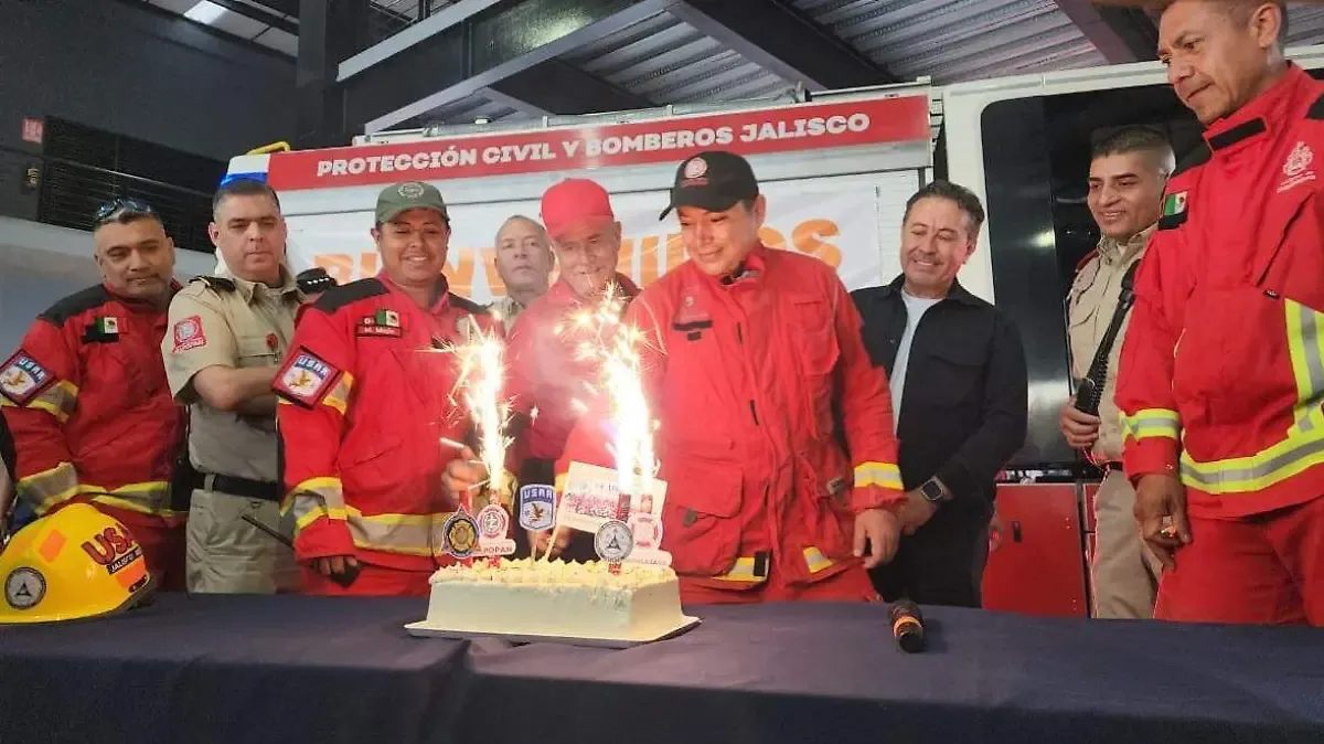 Rescatistas de la célula USAR Jalisco regresan a la entidad tras 10 días apoyando en la mina Santa Fe de Sinaloa