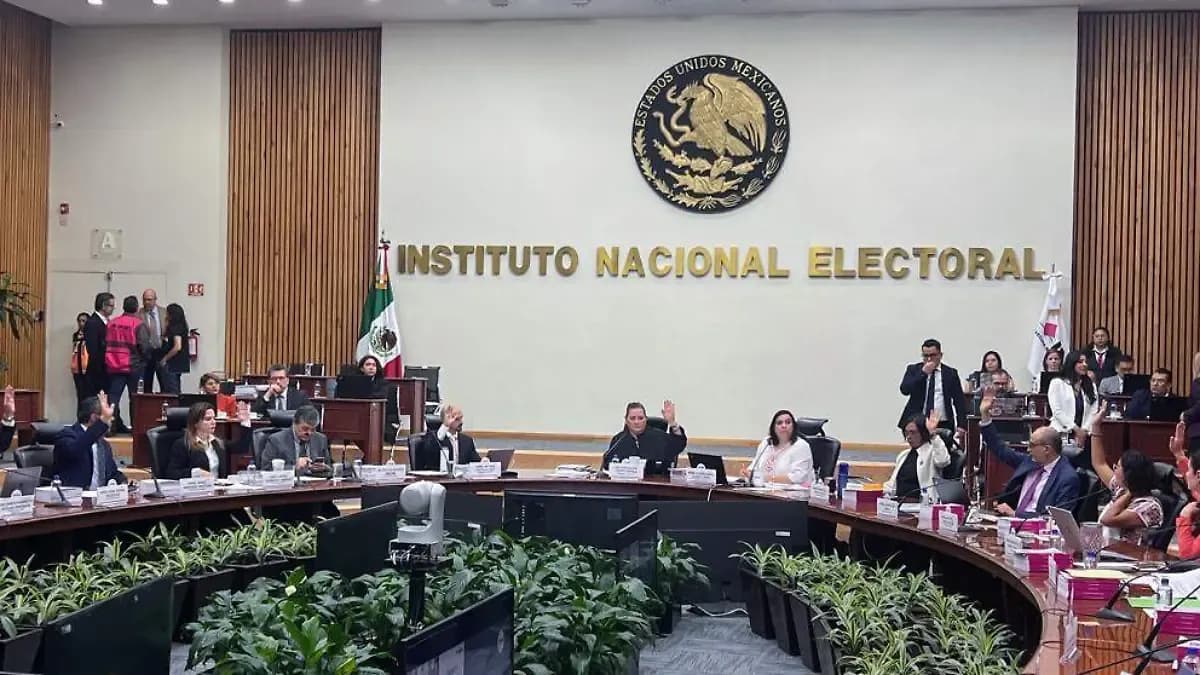 Aspirante a Consejería del INE propone recortar gastos, sueldos y eliminar puestos en el instituto