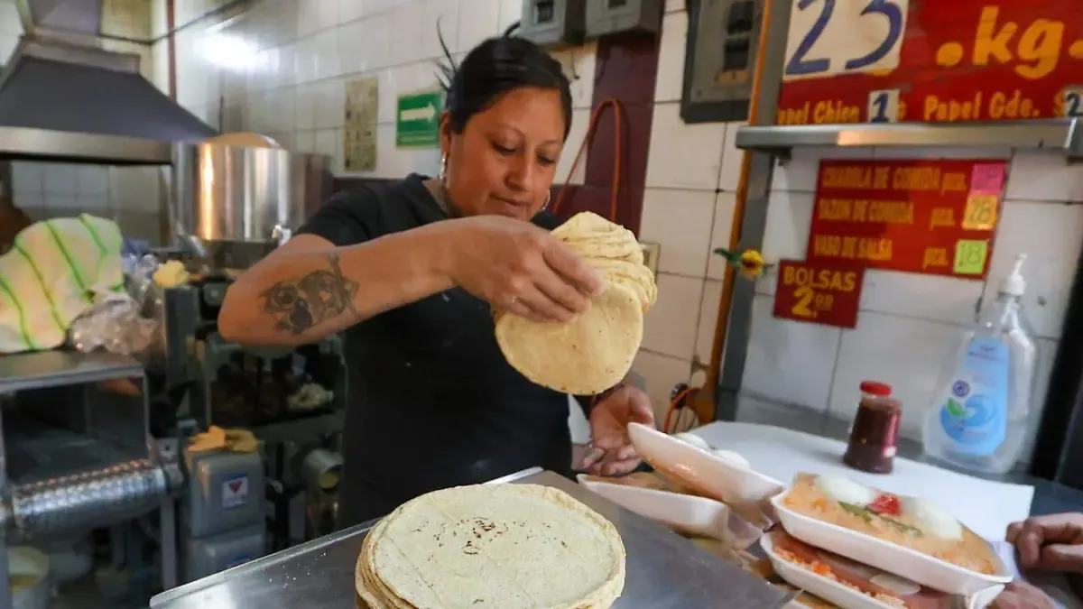 Encabeza Profeco mesa de trabajo con representantes de la industria de la masa y la tortilla