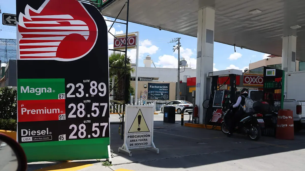 Hacienda vuelve a aplicar estímulos fiscales a gasolinas para contener alzas en precios