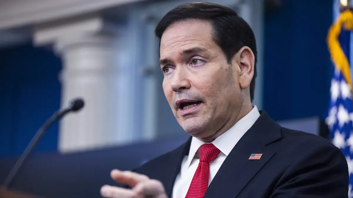 Marco Rubio viaja a Roma para reconducir la relación con el papa León XIV y Giorgia Meloni