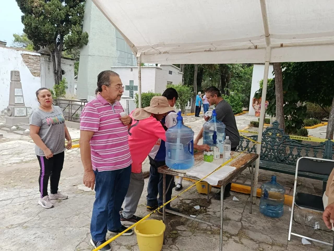 Reporta alta afluencia y saldo blanco en panteones