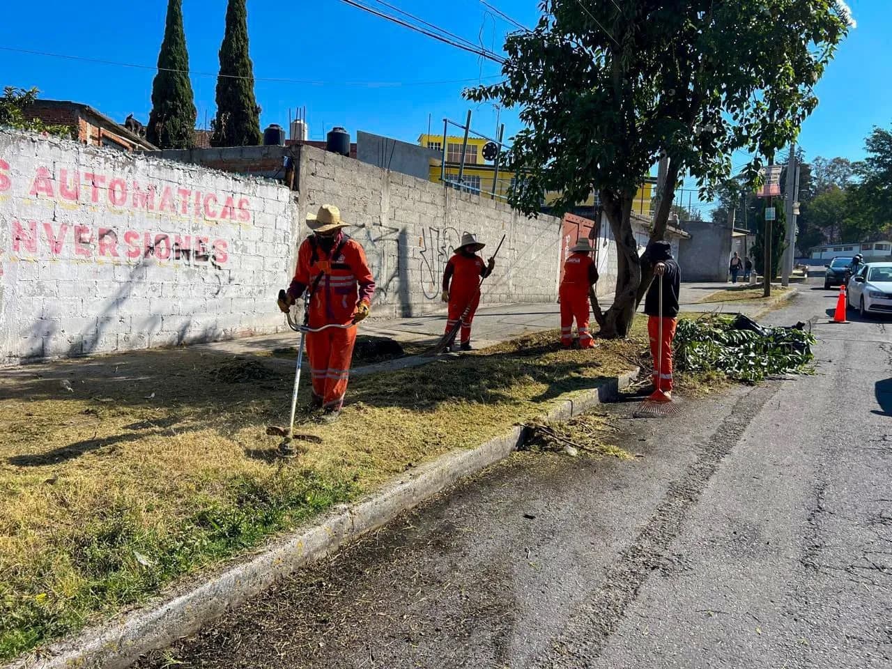Refuerzan limpieza urbana en zona estratégica