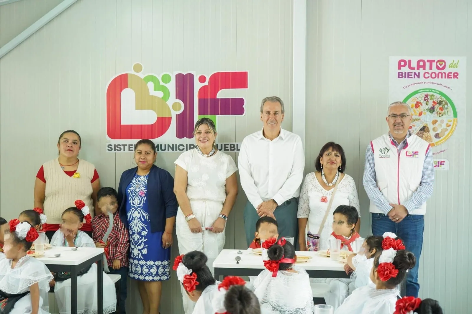 Refuerzan alimentación escolar con desayunadores