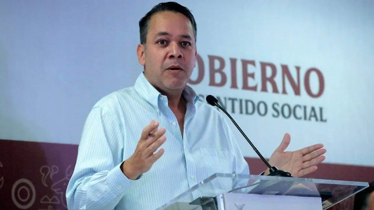 Enrique Díaz, exsecretario de Finanzas de Rocha Moya, se entrega ante la justicia de EU
