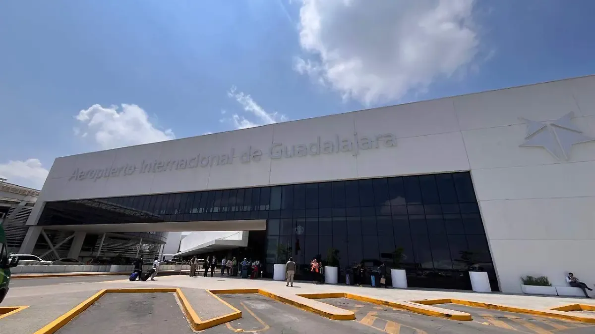 Alerta por ébola; Jalisco blinda aeropuertos y hospitales rumbo al Mundial 2026