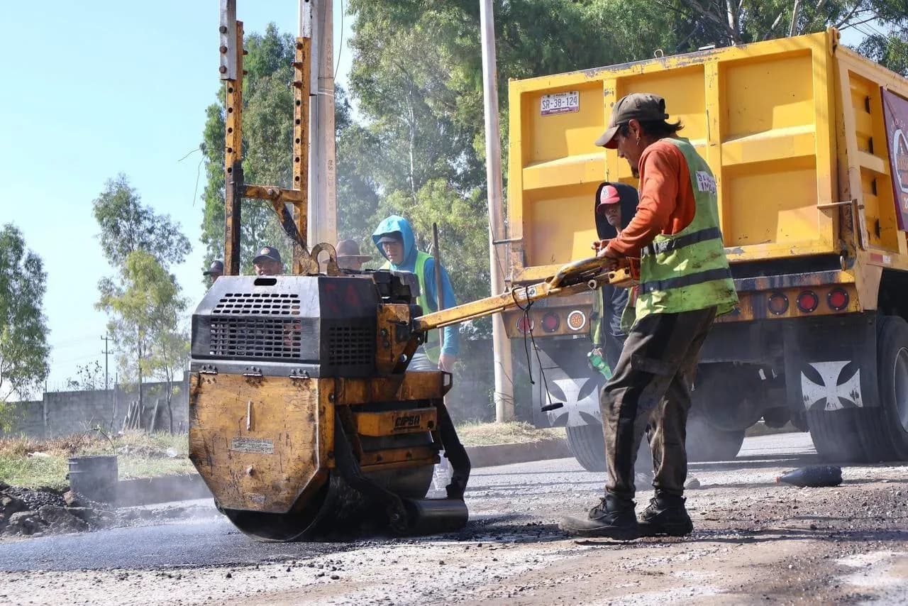 Refuerzan bacheo en la capital poblana