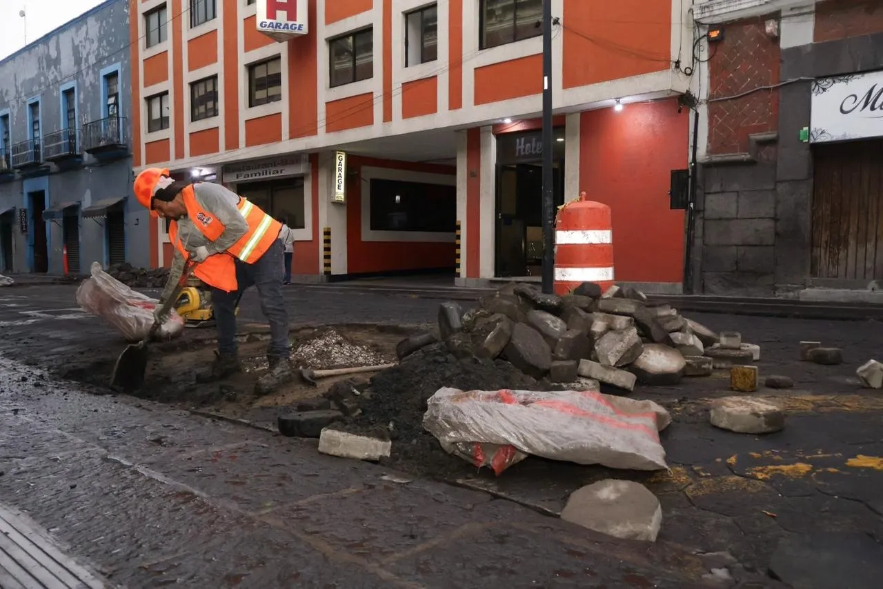 Refuerzan mantenimiento en el Centro Histórico