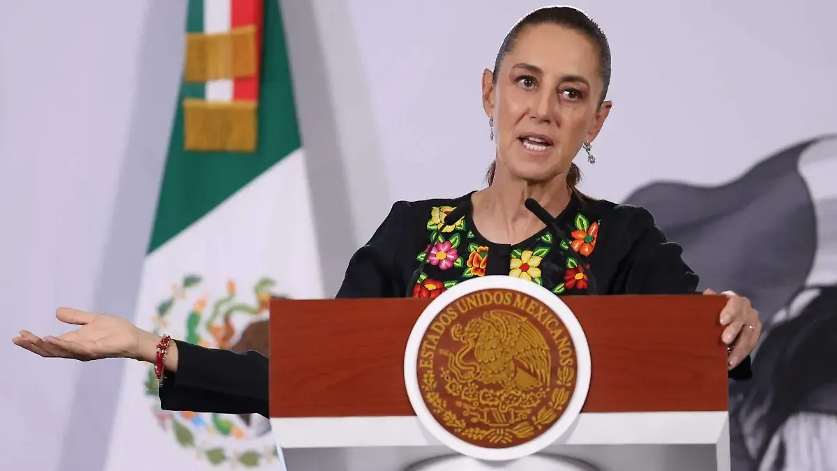 Sheinbaum llama a discutir regulación de la Inteligencia Artificial en México