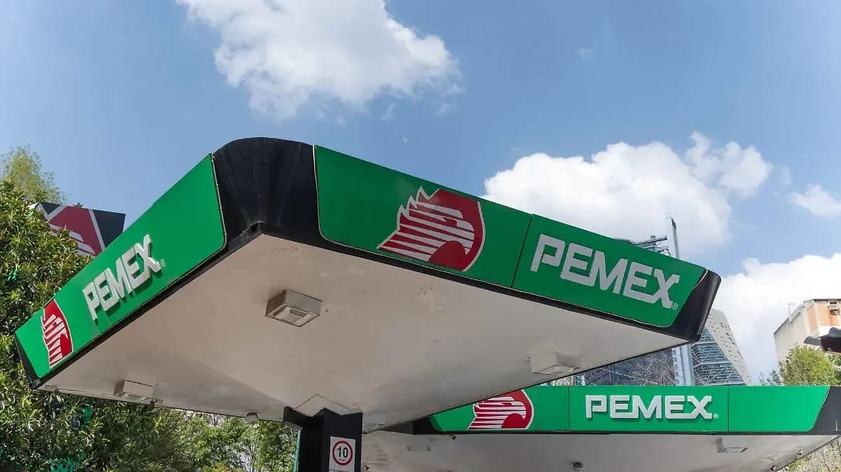 Elizabeth González, nueva directora de finanzas de Pemex