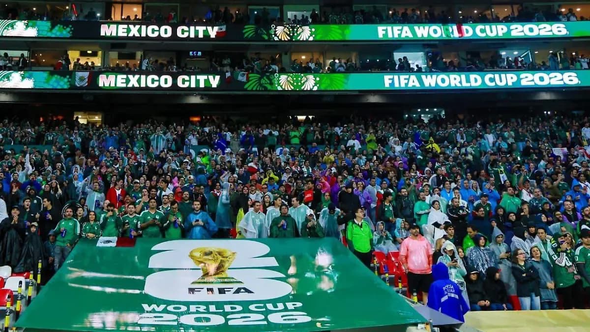 “¡No están solos! ¡No están solos!”, el grito solidario a Venezuela previo al México vs Ecuador