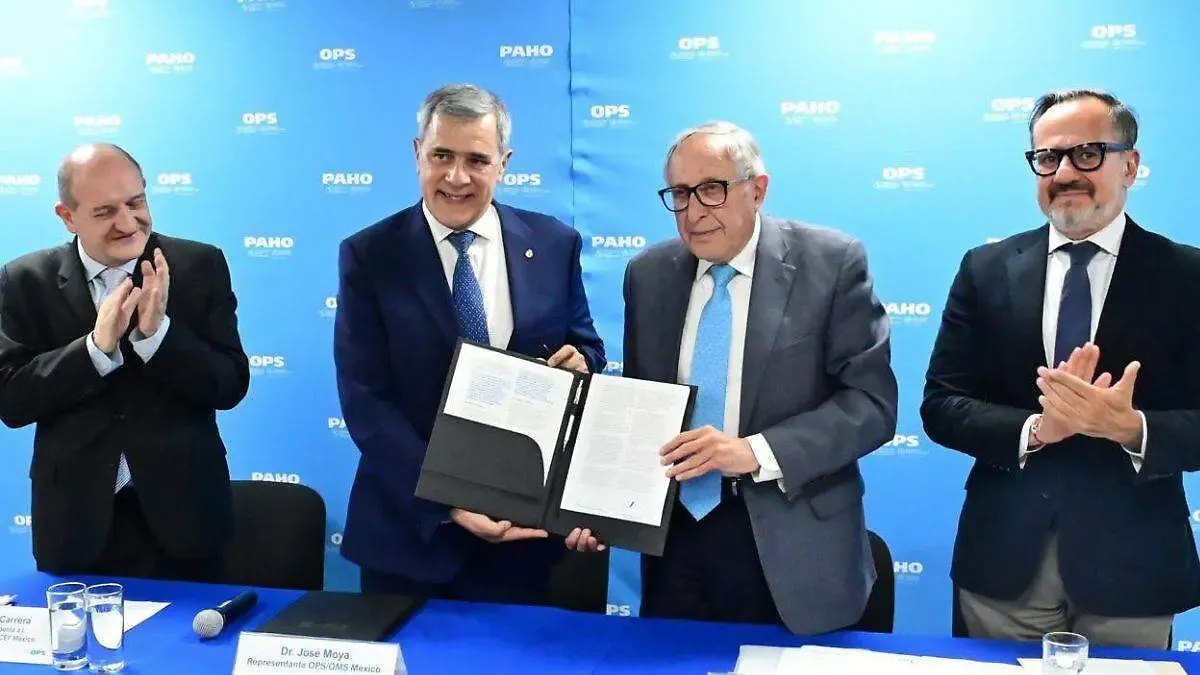México y la OPS firman estrategia para fortalecer el Servicio Universal de Salud