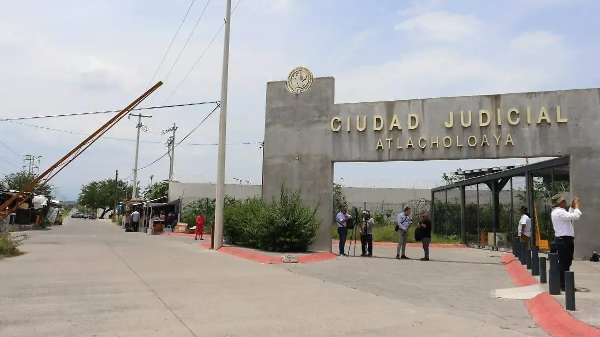 Imputan a extitular de Pemex por violencia familiar y violencia vicaria; permanecerá en prisión preventiva