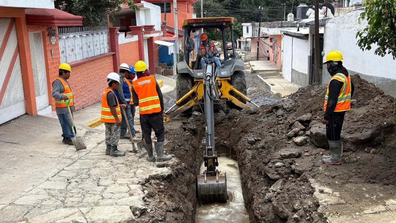 Ayuntamiento de Puebla atiende 17 socavones en juntas auxiliares y vialidades