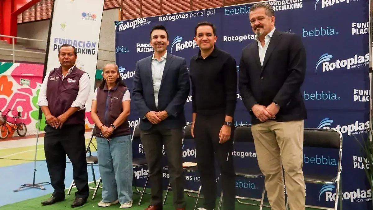 Rotoplas reutiliza lluvia de la CDMX en centros deportivos