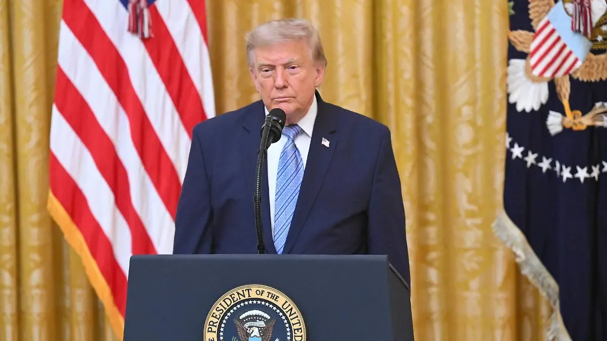 Trump impone aranceles del 50% a la mayoría de las importaciones procedentes de Canadá