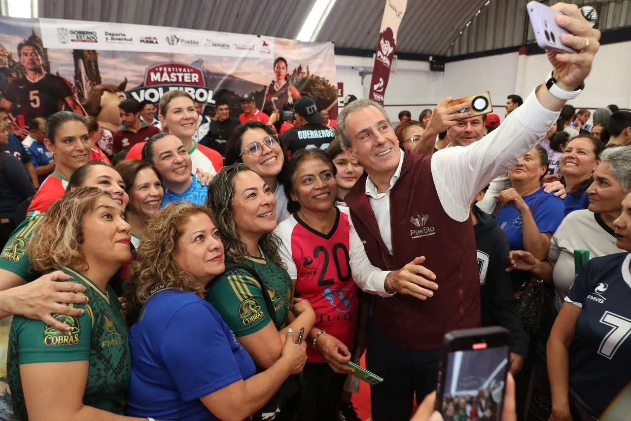 Gobierno de la Ciudad respalda a equipos poblanos rumbo al Festival Máster de Voleibol