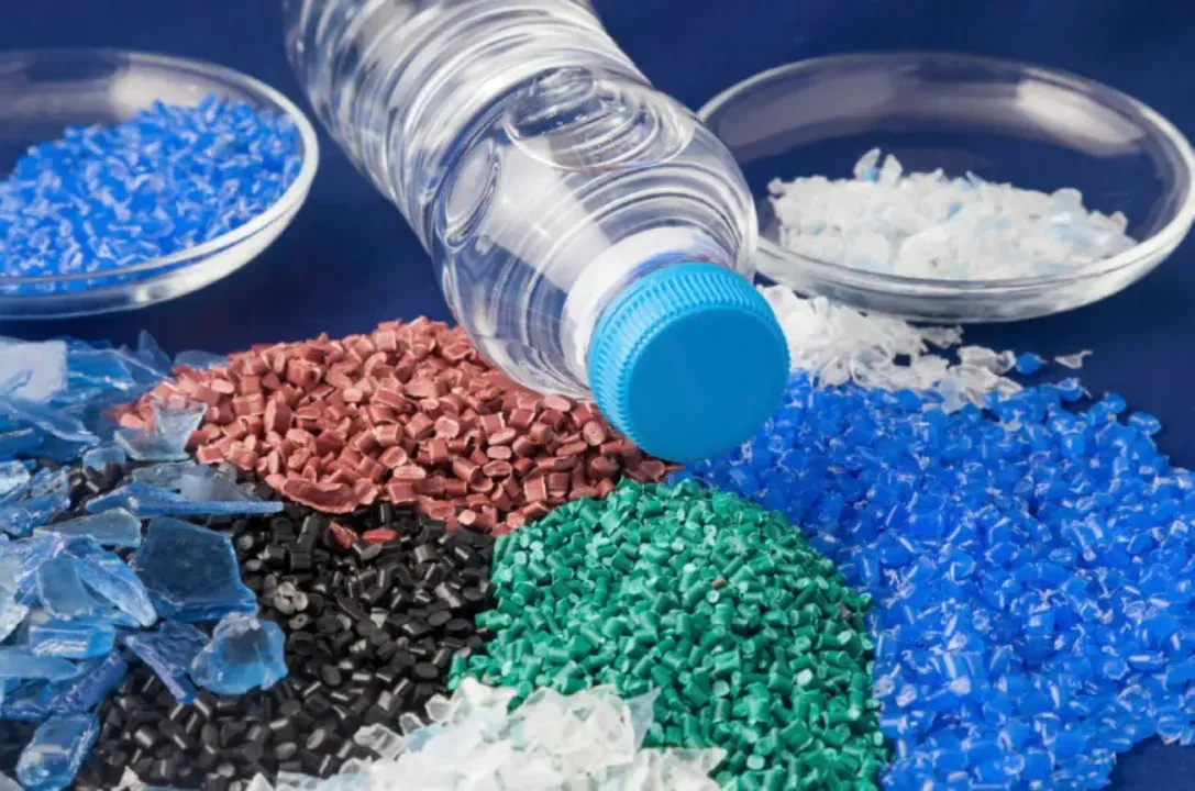 Unión Europea impone arancel de 24.1% a materia prima mexicana utilizada para fabricar PET