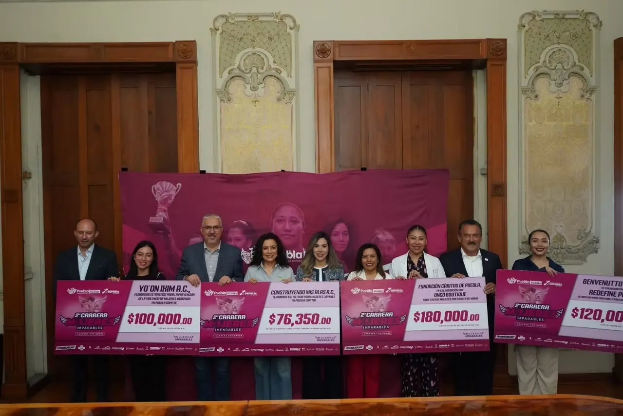 Organizaciones civiles reciben más de 476 mil pesos del Ayuntamiento de Puebla tras Carrera Mujeres Imparables