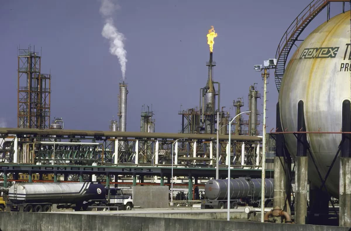 Pemex quiere entrar al fracking, pero enfrenta falta de dinero, infraestructura y socios privados