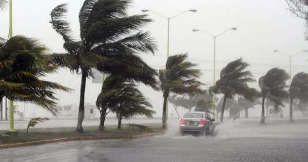 Monzón y sistemas del Pacífico mantienen lluvias fuertes en varias regiones de México