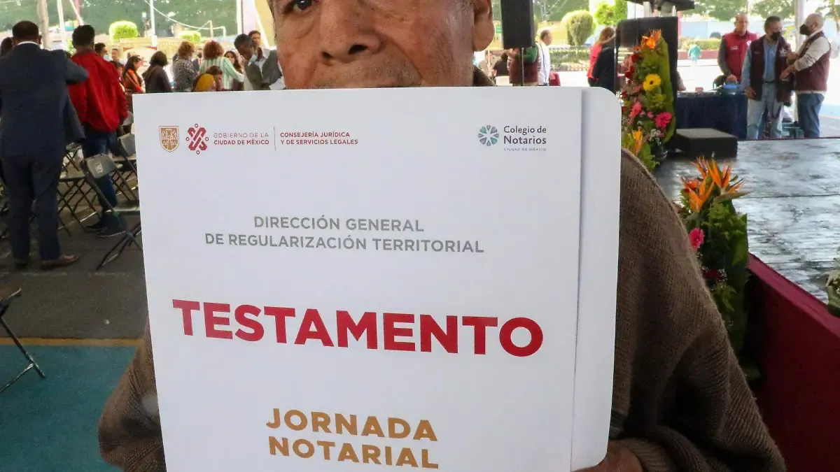 Septiembre reduce costos y amplía horarios para hacer testamento en México