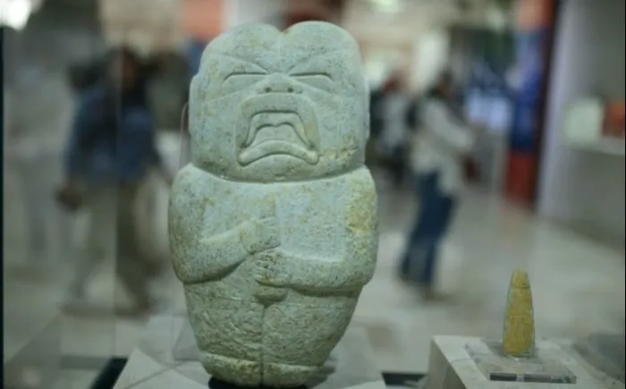 Veracruz reúne por primera vez piezas olmecas de más de 3 mil años en una misma exposición