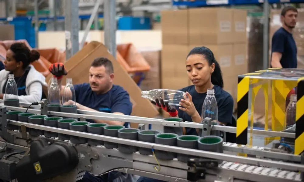 Manufactura mexicana habría crecido 1.6 % anual en agosto