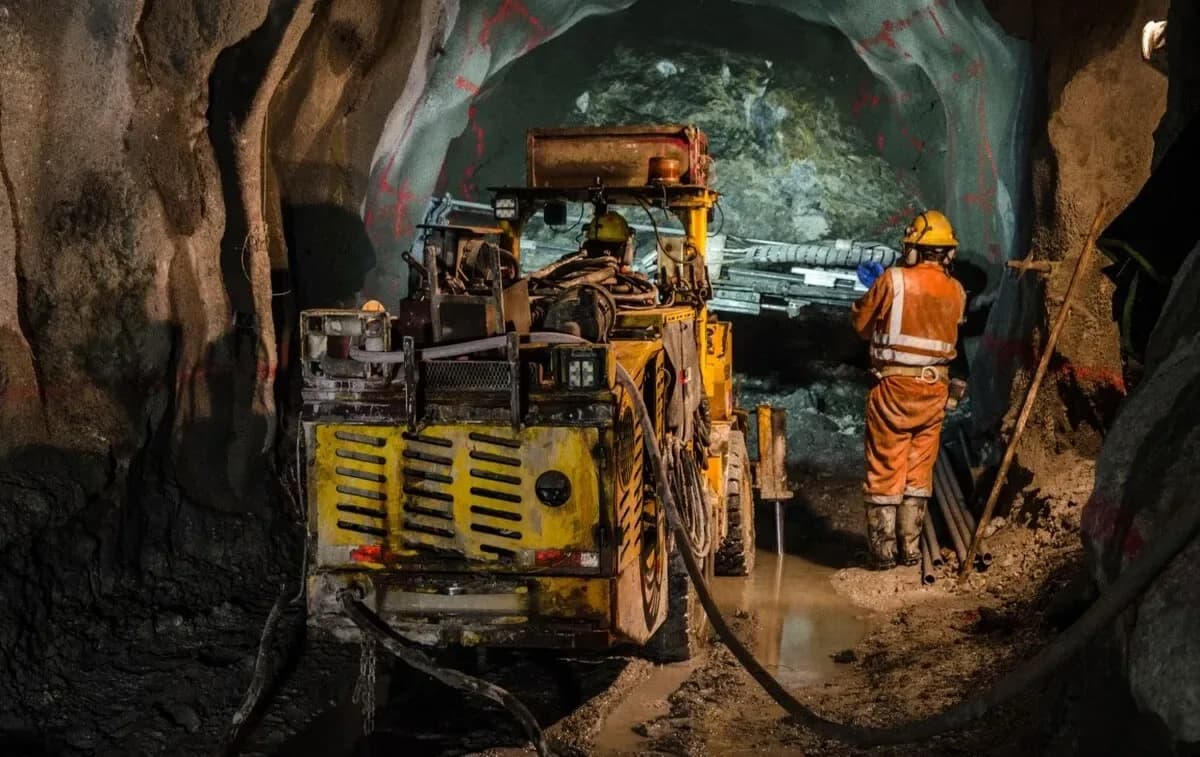 Producción minerometalúrgica aumenta 3.8 % en julio
