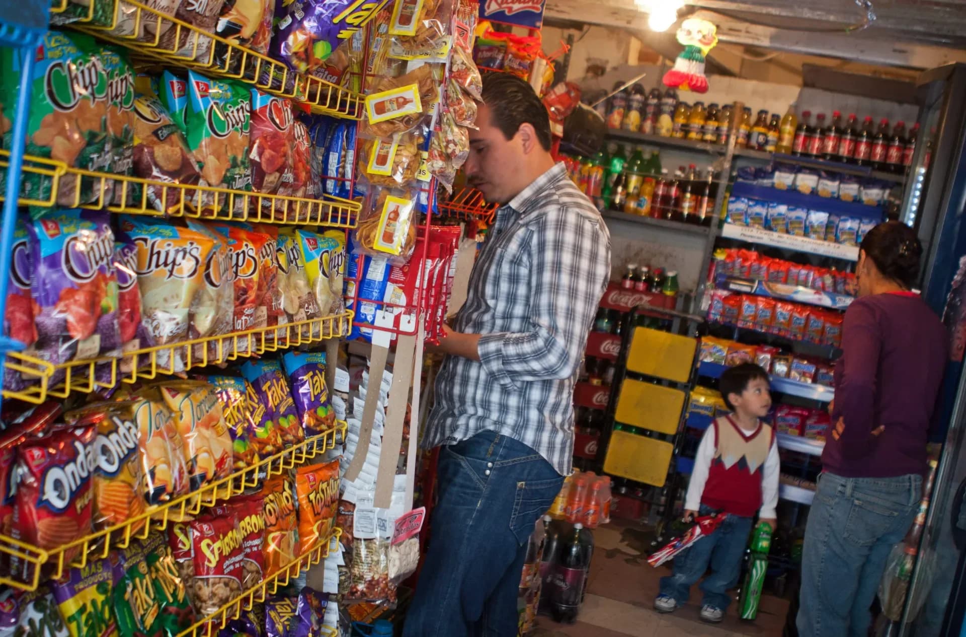 Las tienditas mexicanas encontraron un nuevo negocio en los paquetes del comercio electrónico