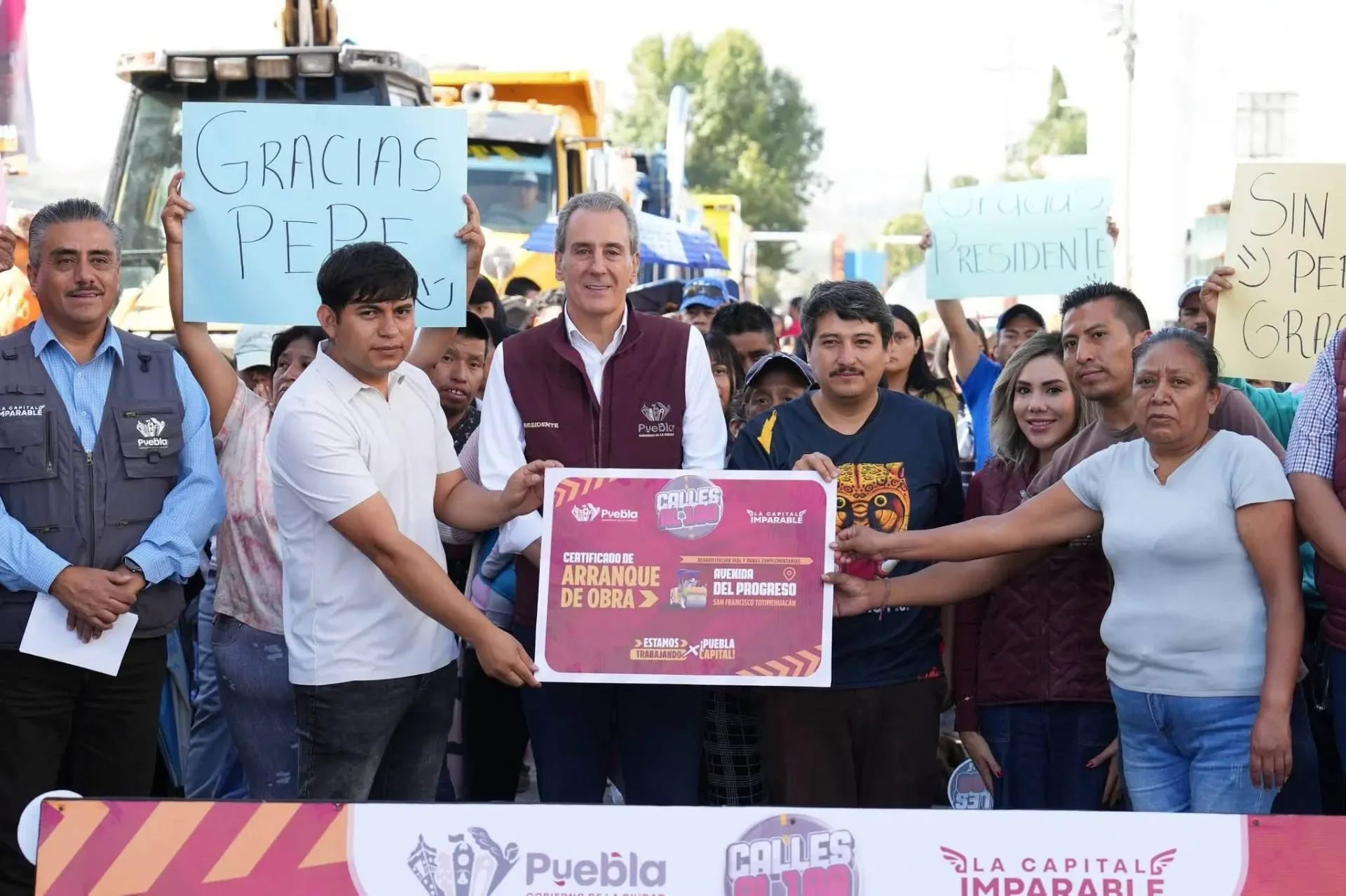 Ayuntamiento de Puebla avanza con rehabilitación vial en San Francisco Totimehuacan