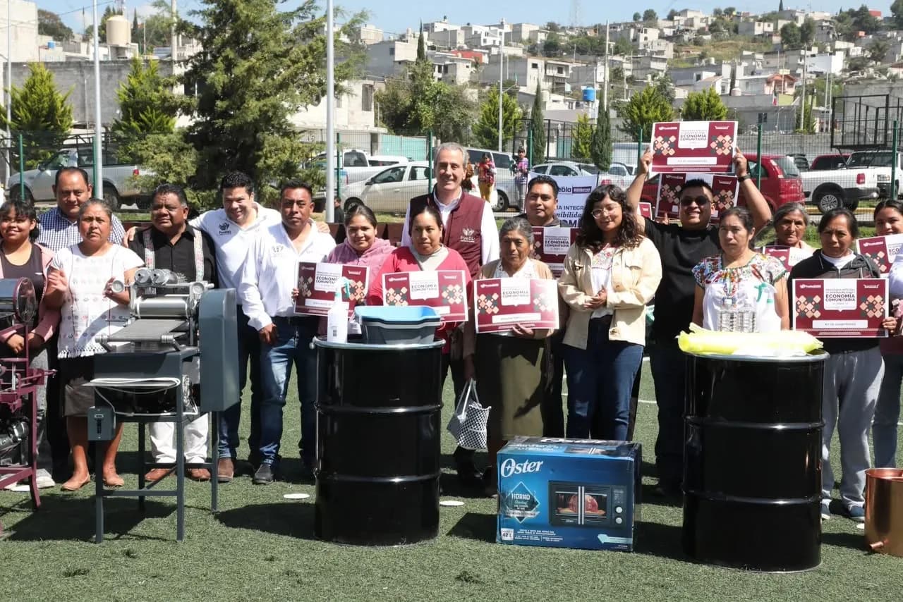Ayuntamiento de Puebla apoya a 400 productores de maíz y mezcal mediante PISEC