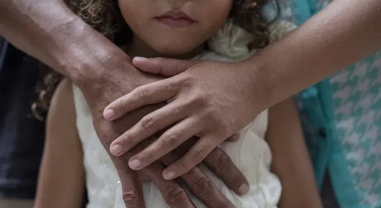 UNESCO advierte que el matrimonio infantil sigue frenando la educación de las niñas