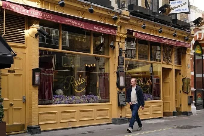 Donan el edificio del restaurante más antiguo de Londres para proteger su historia