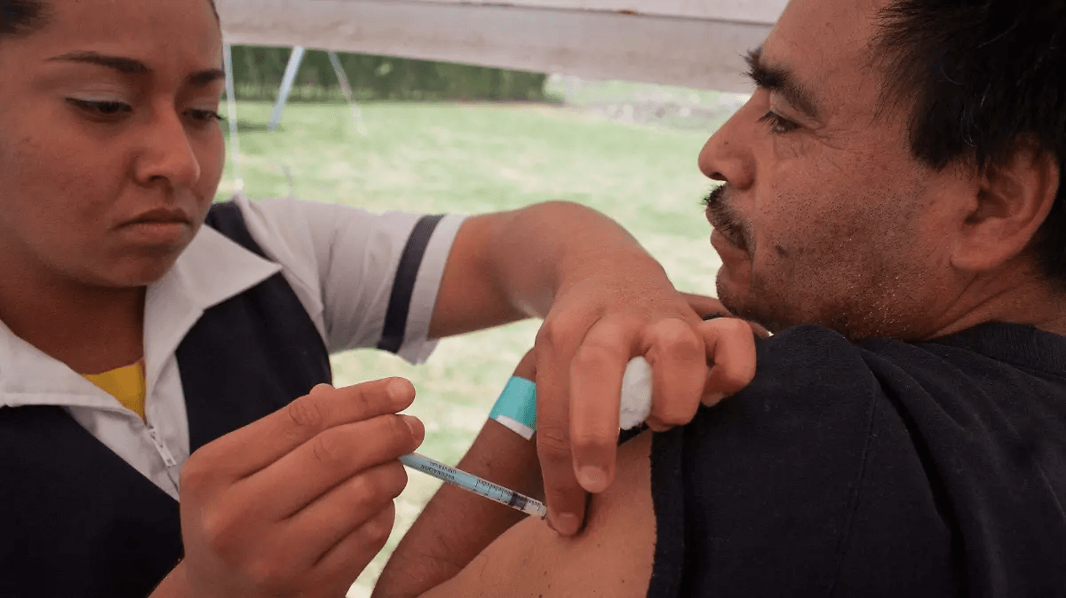 Alerta sanitaria por sarampión en Jalisco; suman 26 personas hospitalizadas y refuerzos en vacunación